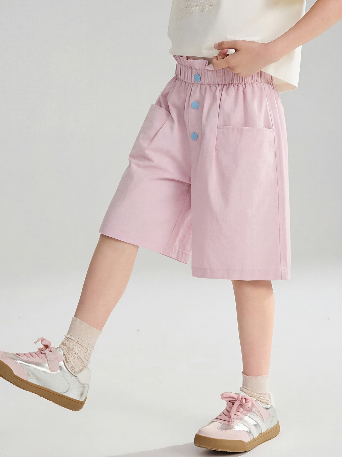 Demander un short fille JUNIOR