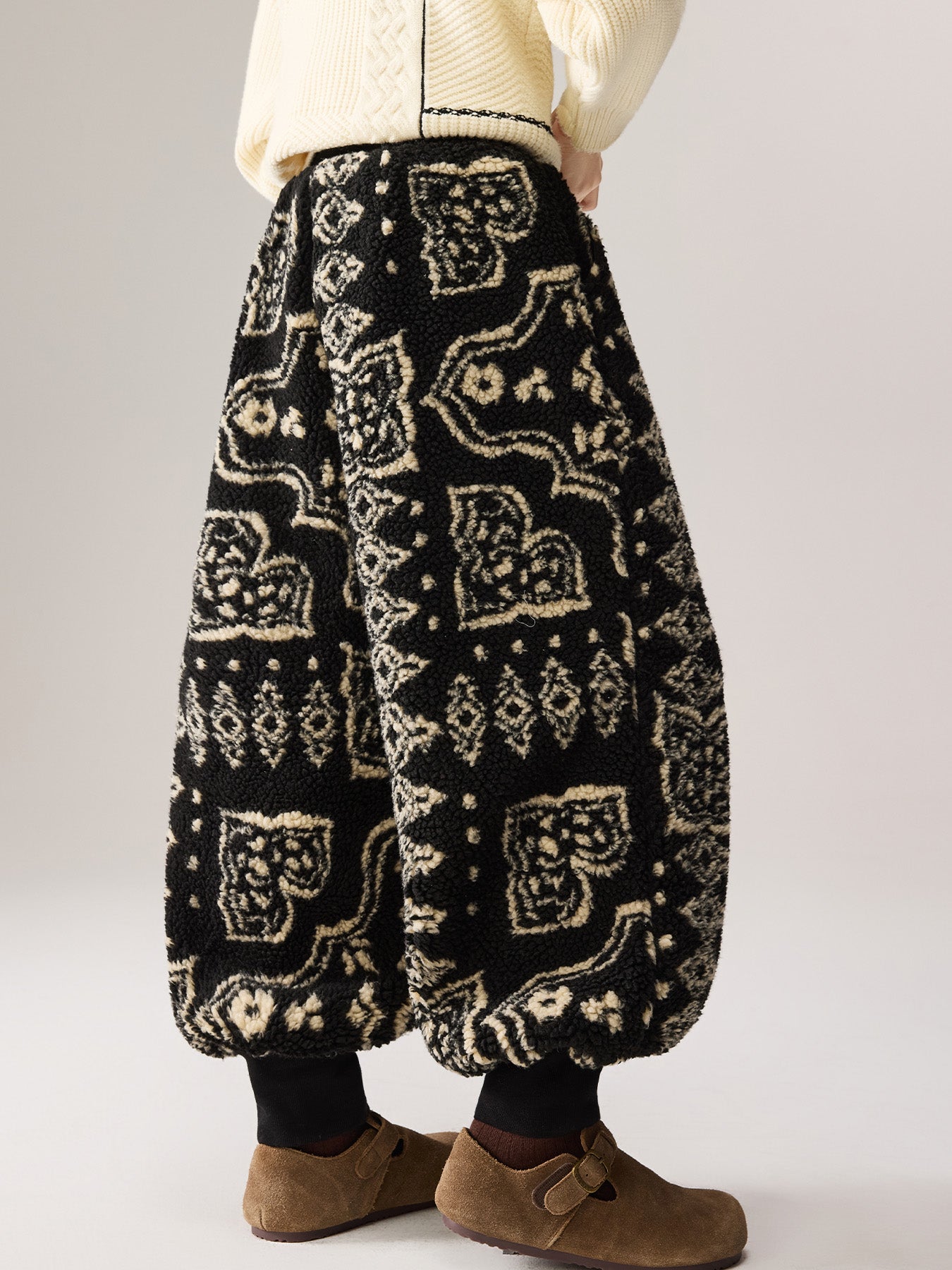 Kids Lamb Wool Jacquard Fleece Lined Lantern Pants for Fall Winter