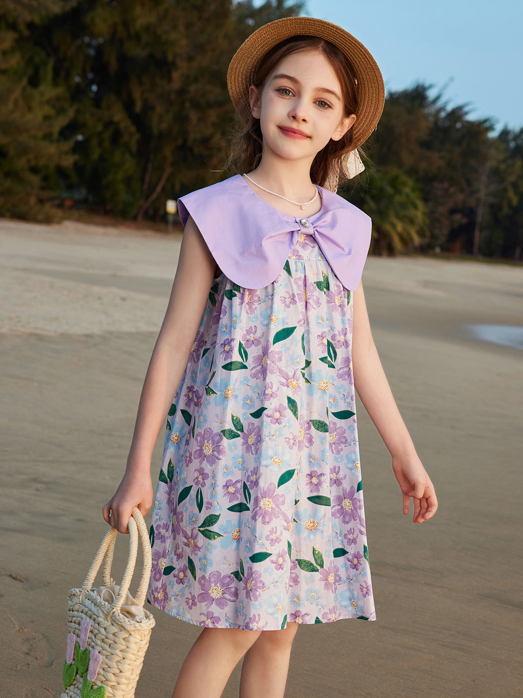 Großes Revers, durchgehender Blumenprint, Kinderkleid aus 100% Baumwolle, süßes ärmelloses Mädchenkleid