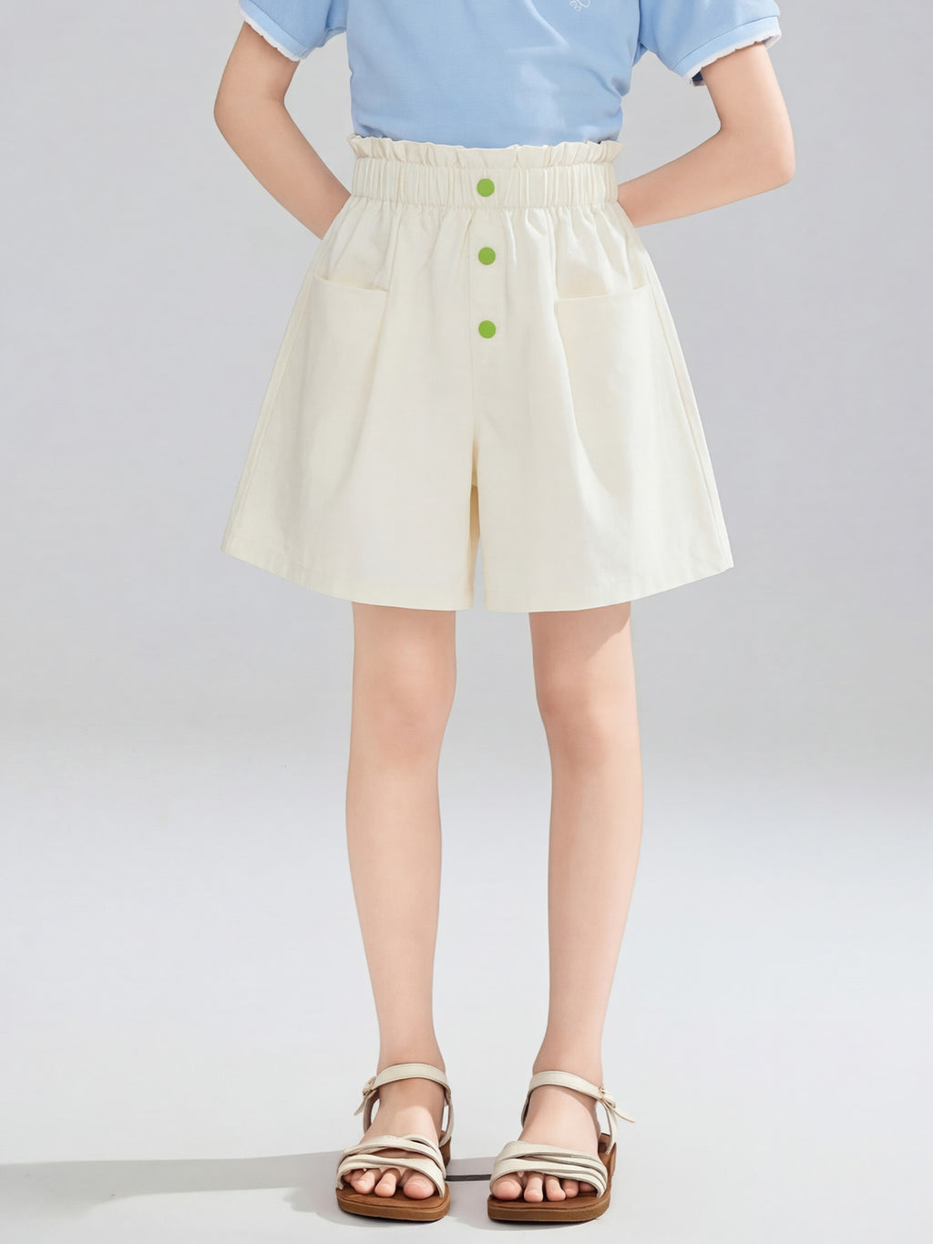 Demander un short fille JUNIOR